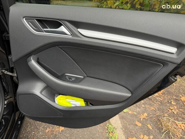 Чорний Ауді А3, об'ємом двигуна 1.6 л та пробігом 129 тис. км за 16490 $, фото 18 на Automoto.ua