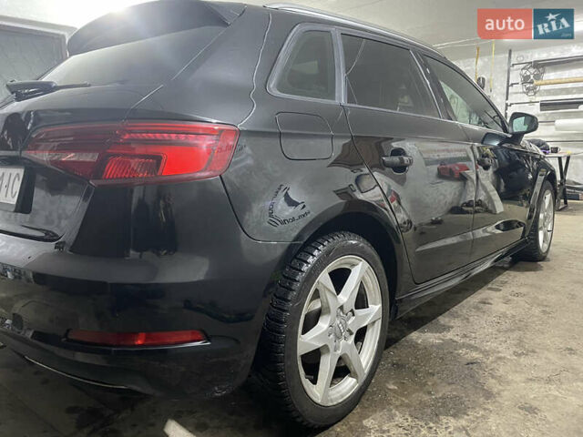 Черный Ауди А3, объемом двигателя 1.4 л и пробегом 82 тыс. км за 17600 $, фото 2 на Automoto.ua