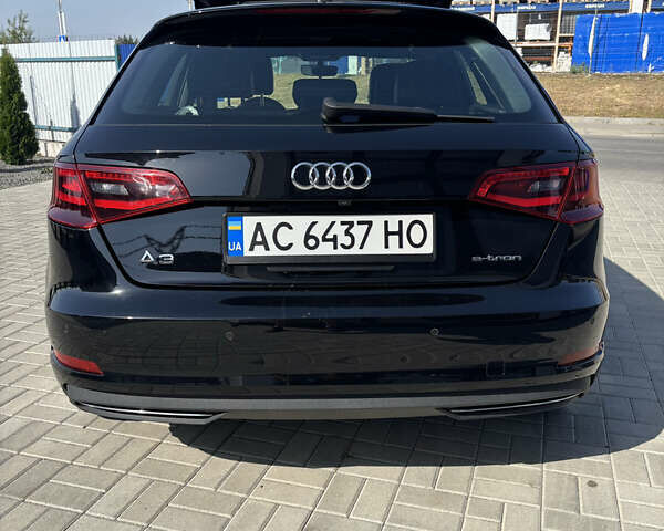 Черный Ауди А3, объемом двигателя 1.4 л и пробегом 111 тыс. км за 17200 $, фото 8 на Automoto.ua