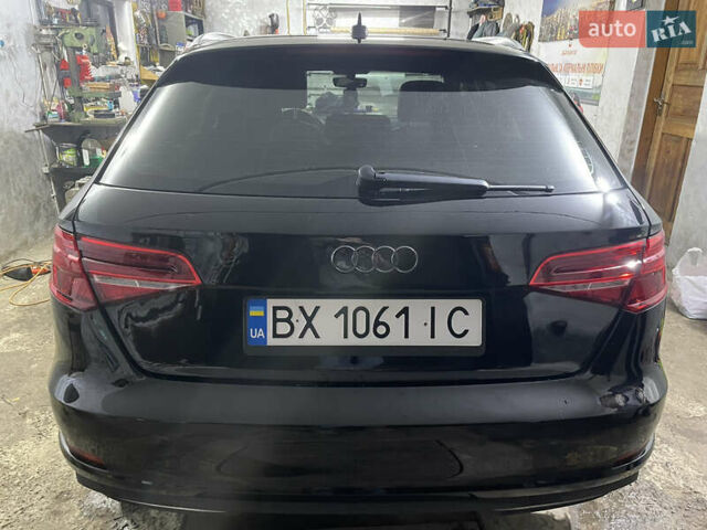 Черный Ауди А3, объемом двигателя 1.4 л и пробегом 82 тыс. км за 17600 $, фото 4 на Automoto.ua