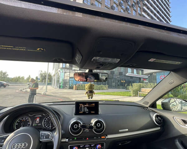 Черный Ауди А3, объемом двигателя 1.4 л и пробегом 174 тыс. км за 16000 $, фото 5 на Automoto.ua