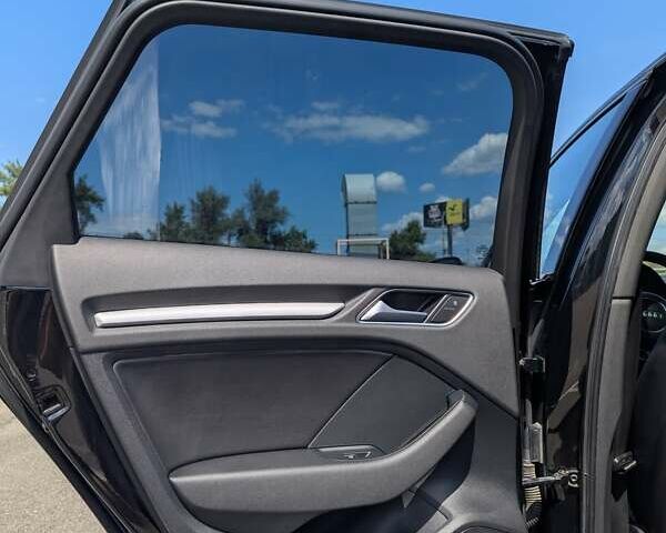 Черный Ауди А3, объемом двигателя 1.4 л и пробегом 180 тыс. км за 14100 $, фото 16 на Automoto.ua