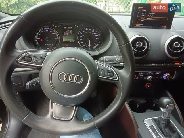 Черный Ауди А3, объемом двигателя 1.4 л и пробегом 89 тыс. км за 16500 $, фото 8 на Automoto.ua