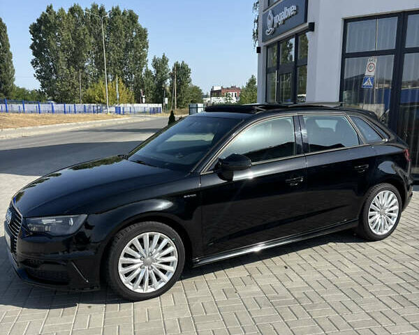 Черный Ауди А3, объемом двигателя 1.4 л и пробегом 111 тыс. км за 17200 $, фото 10 на Automoto.ua