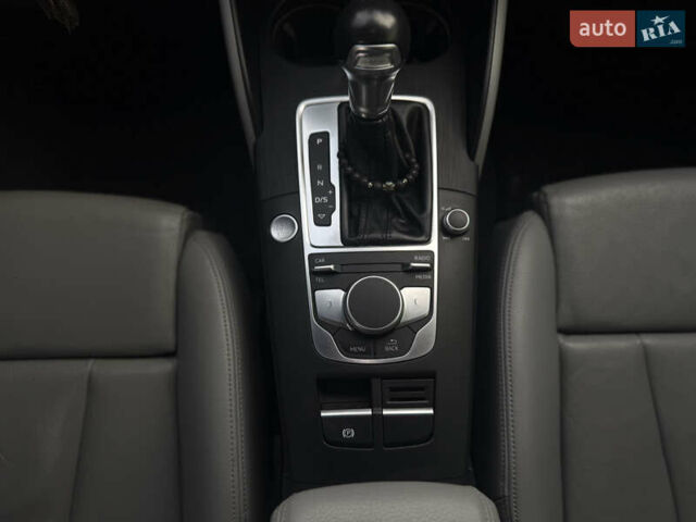 Черный Ауди А3, объемом двигателя 1.4 л и пробегом 92 тыс. км за 16700 $, фото 17 на Automoto.ua