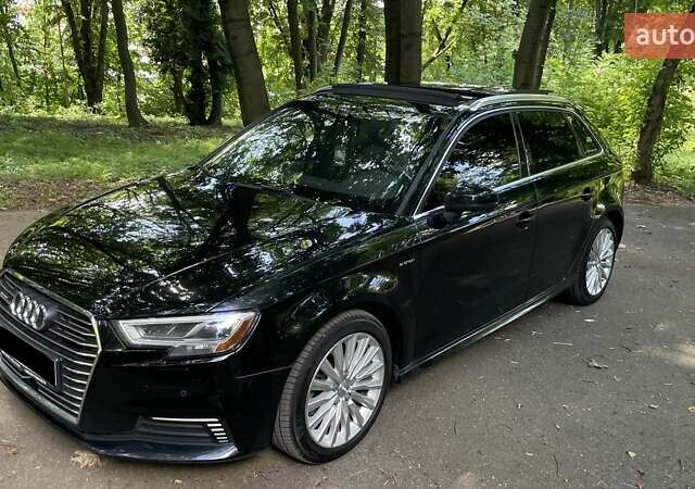 Черный Ауди А3, объемом двигателя 1.4 л и пробегом 166 тыс. км за 17900 $, фото 2 на Automoto.ua