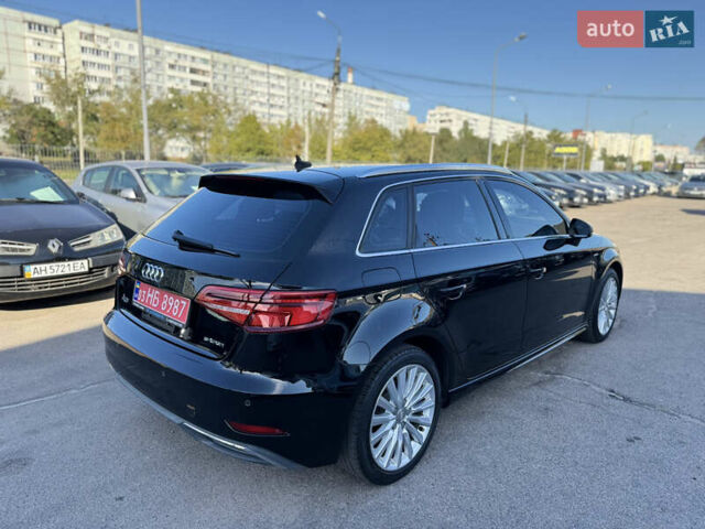 Черный Ауди А3, объемом двигателя 0 л и пробегом 200 тыс. км за 17000 $, фото 6 на Automoto.ua