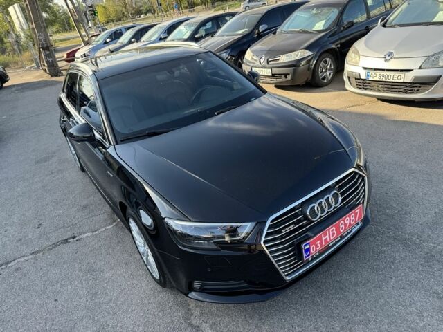 Черный Ауди А3, объемом двигателя 0 л и пробегом 200 тыс. км за 17000 $, фото 6 на Automoto.ua