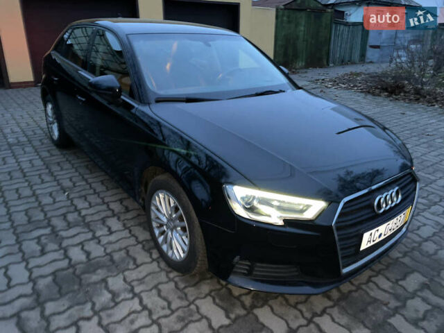 Черный Ауди А3, объемом двигателя 1.6 л и пробегом 150 тыс. км за 15300 $, фото 8 на Automoto.ua