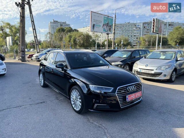 Черный Ауди А3, объемом двигателя 0 л и пробегом 200 тыс. км за 17000 $, фото 2 на Automoto.ua