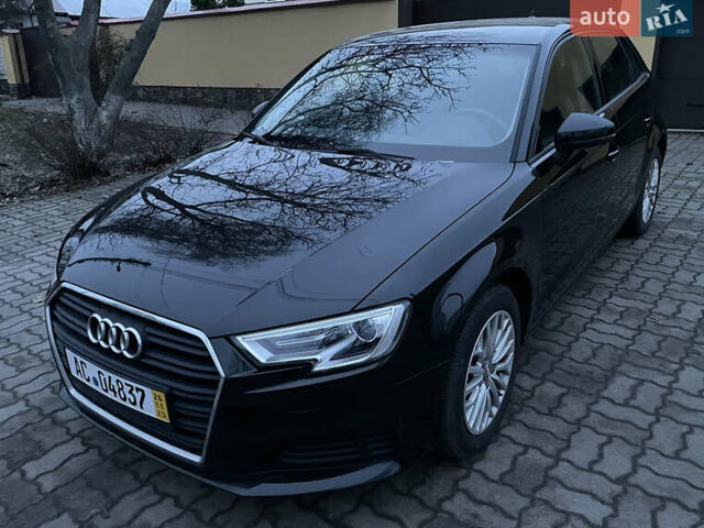 Черный Ауди А3, объемом двигателя 1.6 л и пробегом 150 тыс. км за 15300 $, фото 1 на Automoto.ua