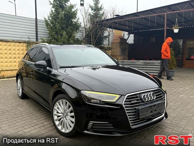 Черный Ауди А3, объемом двигателя 1.4 л и пробегом 200 тыс. км за 17900 $, фото 6 на Automoto.ua