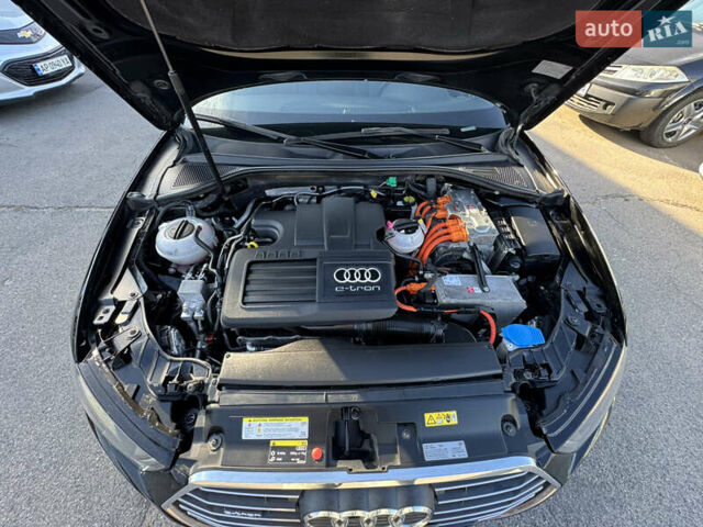 Черный Ауди А3, объемом двигателя 0 л и пробегом 200 тыс. км за 17000 $, фото 33 на Automoto.ua