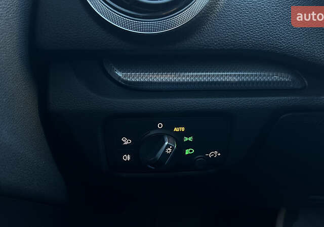 Чорний Ауді А3, об'ємом двигуна 1.4 л та пробігом 167 тис. км за 17900 $, фото 17 на Automoto.ua