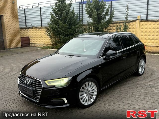 Черный Ауди А3, объемом двигателя 1.4 л и пробегом 200 тыс. км за 17900 $, фото 1 на Automoto.ua