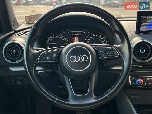Черный Ауди А3, объемом двигателя 1.4 л и пробегом 171 тыс. км за 16500 $, фото 11 на Automoto.ua