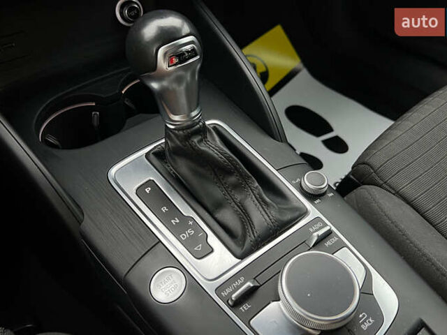 Черный Ауди А3, объемом двигателя 1.97 л и пробегом 260 тыс. км за 16300 $, фото 16 на Automoto.ua