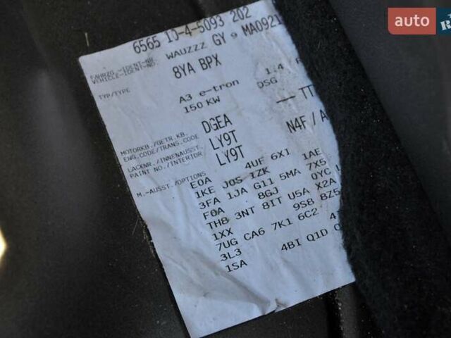 Чорний Ауді А3, об'ємом двигуна 1.4 л та пробігом 43 тис. км за 24999 $, фото 42 на Automoto.ua