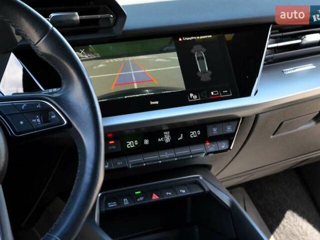 Чорний Ауді А3, об'ємом двигуна 1.4 л та пробігом 43 тис. км за 24999 $, фото 28 на Automoto.ua