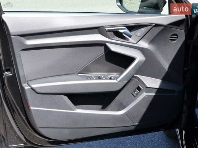 Чорний Ауді А3, об'ємом двигуна 1.4 л та пробігом 43 тис. км за 24999 $, фото 19 на Automoto.ua