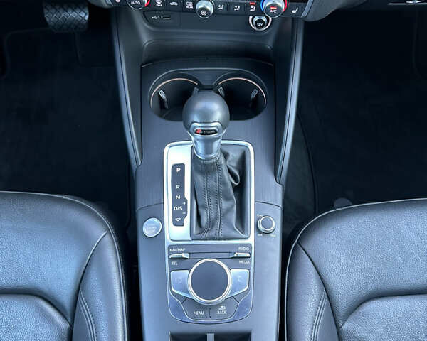 Черный Ауди А3, объемом двигателя 2 л и пробегом 130 тыс. км за 19350 $, фото 26 на Automoto.ua