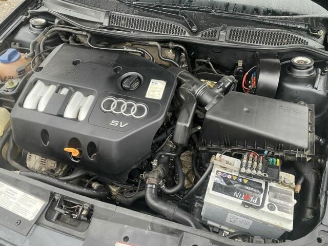 Черный Ауди А3, объемом двигателя 1.8 л и пробегом 148 тыс. км за 1700 $, фото 5 на Automoto.ua