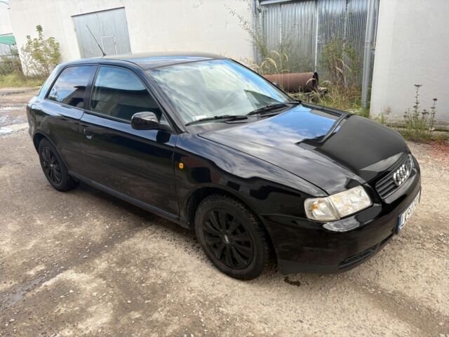 Черный Ауди А3, объемом двигателя 1.6 л и пробегом 3 тыс. км за 2300 $, фото 1 на Automoto.ua