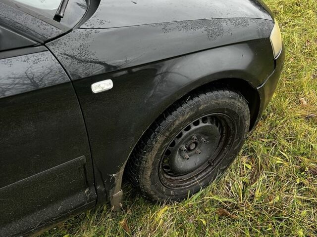 Черный Ауди А3, объемом двигателя 2 л и пробегом 400 тыс. км за 1450 $, фото 2 на Automoto.ua