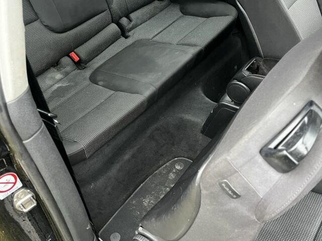 Черный Ауди А3, объемом двигателя 2 л и пробегом 400 тыс. км за 1450 $, фото 11 на Automoto.ua