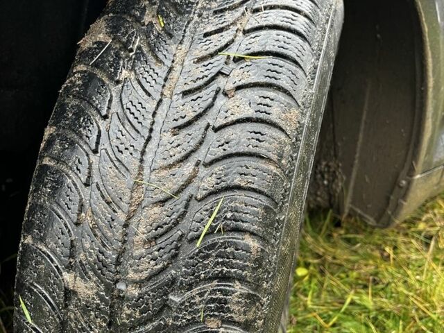 Черный Ауди А3, объемом двигателя 2 л и пробегом 400 тыс. км за 1450 $, фото 4 на Automoto.ua