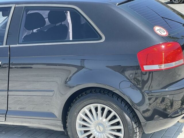 Черный Ауди А3, объемом двигателя 1.6 л и пробегом 212 тыс. км за 7400 $, фото 2 на Automoto.ua