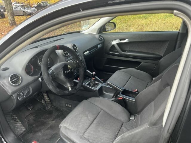 Ауди А3 2004 в Изюме на Automoto.ua Черный Ауди А3, объемом двигателя 1.9 л и пробегом 327 тыс. км за 3324 $, фото 3 на Automoto.ua