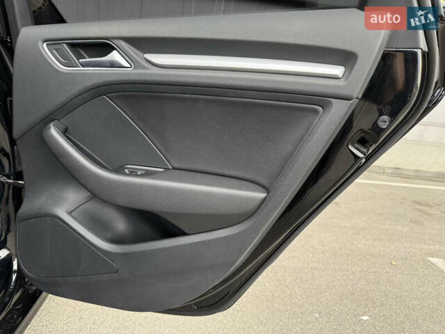 Чорний Ауді А3, об'ємом двигуна 1.8 л та пробігом 231 тис. км за 10900 $, фото 24 на Automoto.ua