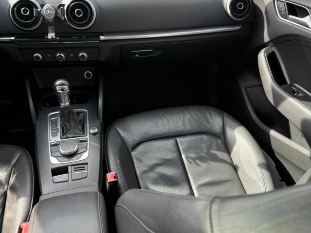 Черный Ауди А3, объемом двигателя 1.8 л и пробегом 188 тыс. км за 13400 $, фото 13 на Automoto.ua