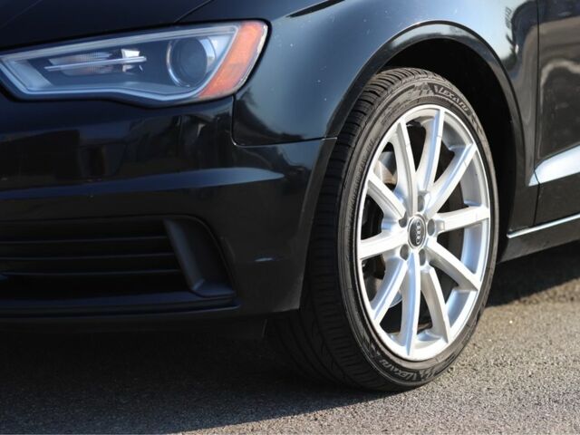 Черный Ауди А3, объемом двигателя 1.8 л и пробегом 166 тыс. км за 11900 $, фото 5 на Automoto.ua