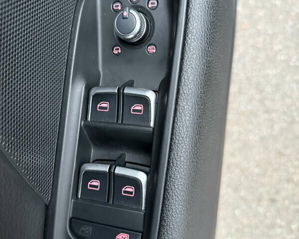 Черный Ауди А3, объемом двигателя 1.8 л и пробегом 231 тыс. км за 10500 $, фото 17 на Automoto.ua