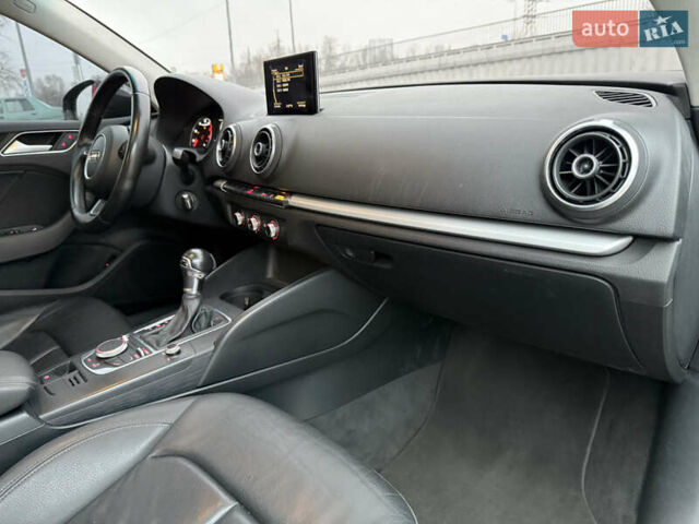 Черный Ауди А3, объемом двигателя 1.8 л и пробегом 231 тыс. км за 10500 $, фото 26 на Automoto.ua