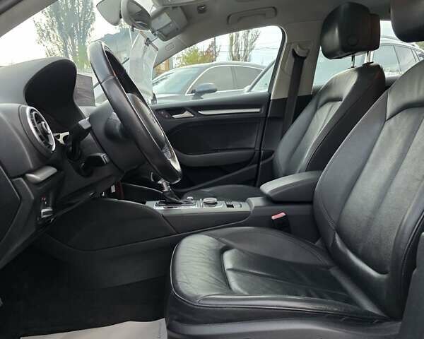 Черный Ауди А3, объемом двигателя 1.8 л и пробегом 153 тыс. км за 13600 $, фото 16 на Automoto.ua