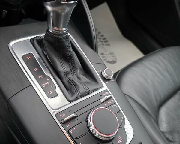 Черный Ауди А3, объемом двигателя 1.8 л и пробегом 153 тыс. км за 13600 $, фото 24 на Automoto.ua