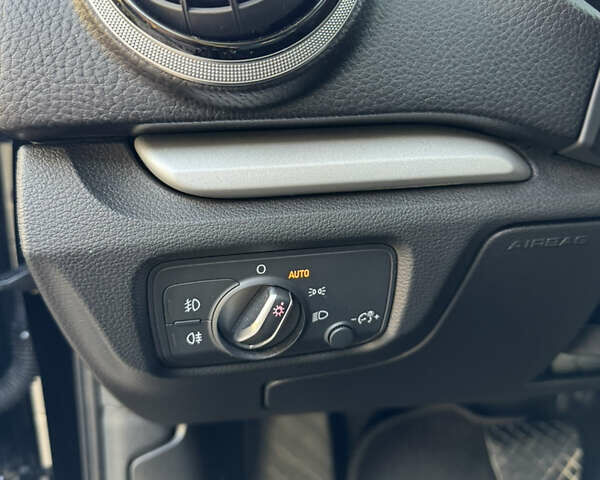 Ауди А3 2015 в Львове на Automoto.ua Черный Ауди А3, объемом двигателя 1.97 л и пробегом 88 тыс. км за 18600 $, фото 32 на Automoto.ua