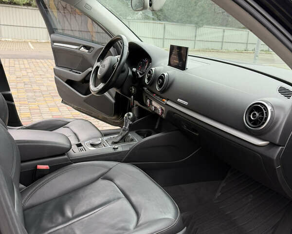 Чорний Ауді А3, об'ємом двигуна 2 л та пробігом 169 тис. км за 13900 $, фото 15 на Automoto.ua