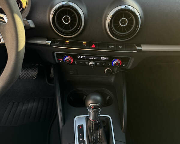 Ауди А3 2015 в Львове на Automoto.ua Черный Ауди А3, объемом двигателя 1.97 л и пробегом 88 тыс. км за 18600 $, фото 27 на Automoto.ua