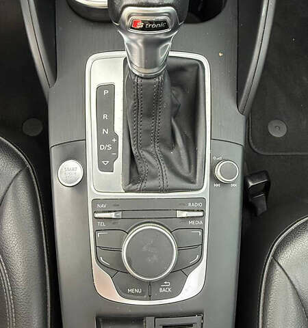 Черный Ауди А3, объемом двигателя 1.6 л и пробегом 72 тыс. км за 16000 $, фото 3 на Automoto.ua