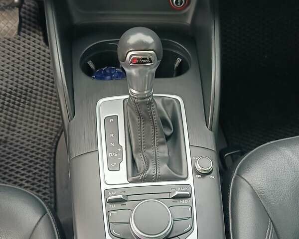 Черный Ауди А3, объемом двигателя 2 л и пробегом 181 тыс. км за 12500 $, фото 22 на Automoto.ua