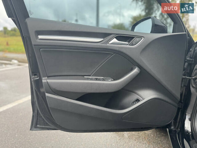 Чорний Ауді А3, об'ємом двигуна 1.8 л та пробігом 203 тис. км за 12999 $, фото 9 на Automoto.ua