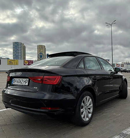 Черный Ауди А3, объемом двигателя 1.6 л и пробегом 72 тыс. км за 16000 $, фото 4 на Automoto.ua