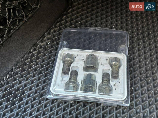 Черный Ауди А3, объемом двигателя 2 л и пробегом 133 тыс. км за 18000 $, фото 16 на Automoto.ua