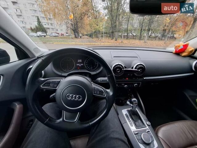 Чорний Ауді А3, об'ємом двигуна 1.8 л та пробігом 225 тис. км за 11600 $, фото 6 на Automoto.ua