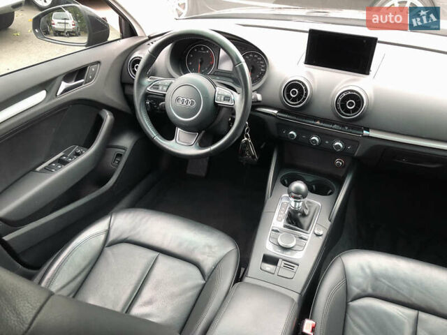 Чорний Ауді А3, об'ємом двигуна 1.8 л та пробігом 147 тис. км за 9889 $, фото 53 на Automoto.ua