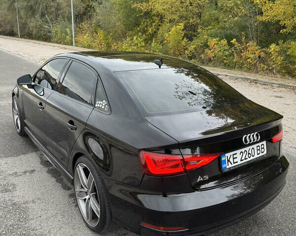 Черный Ауди А3, объемом двигателя 1.8 л и пробегом 130 тыс. км за 10800 $, фото 6 на Automoto.ua